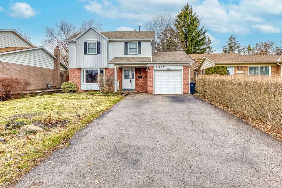 2565 Windjammer Road, Mississauga, ON L5L 1H7
