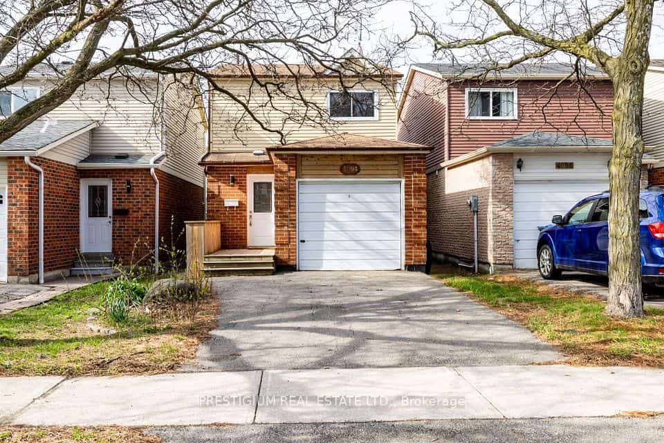 4094 Teakwood Drive, Mississauga, ON L5C 3L6