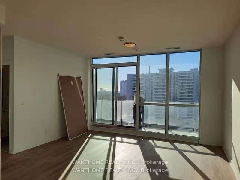 36 Forest Manor Road #703, Toronto, ON M2J 1M5
