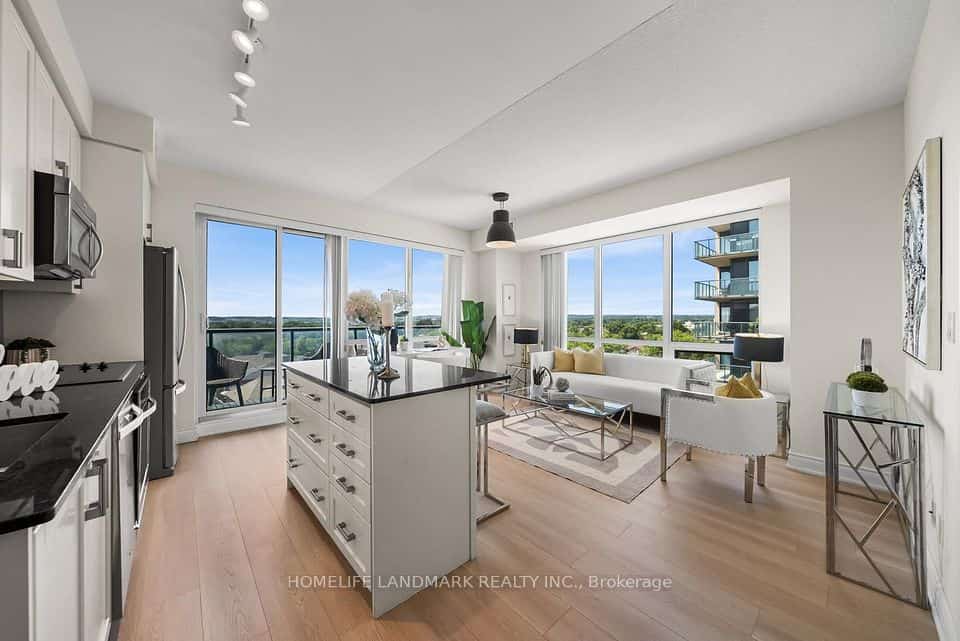 9088 Yonge Street, Richmond Hill