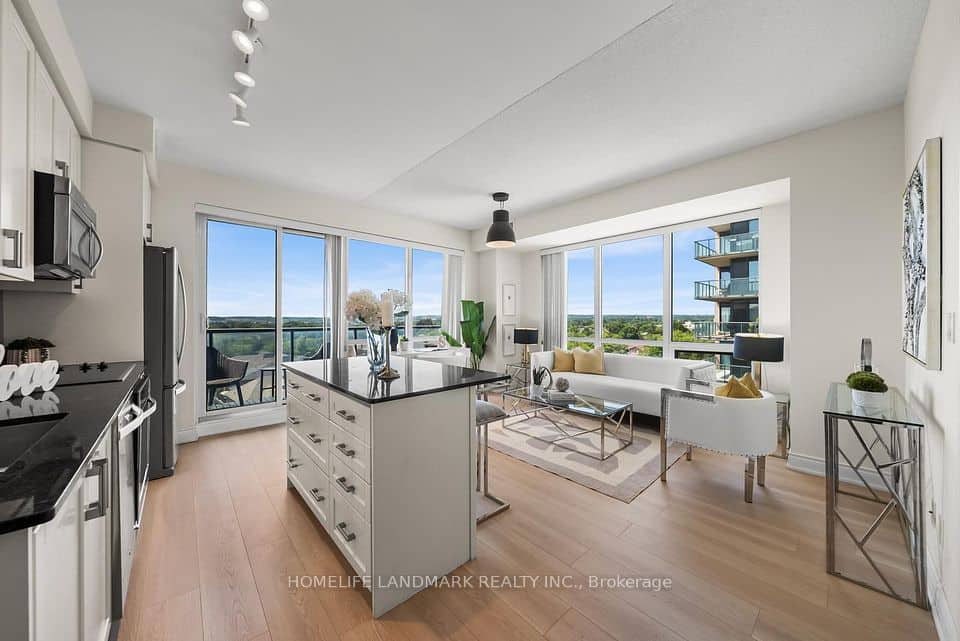 9088 Yonge Street, Richmond Hill