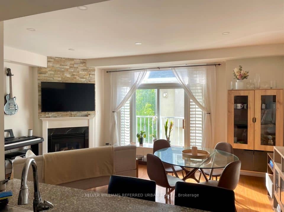 36 Stadium Road, Toronto