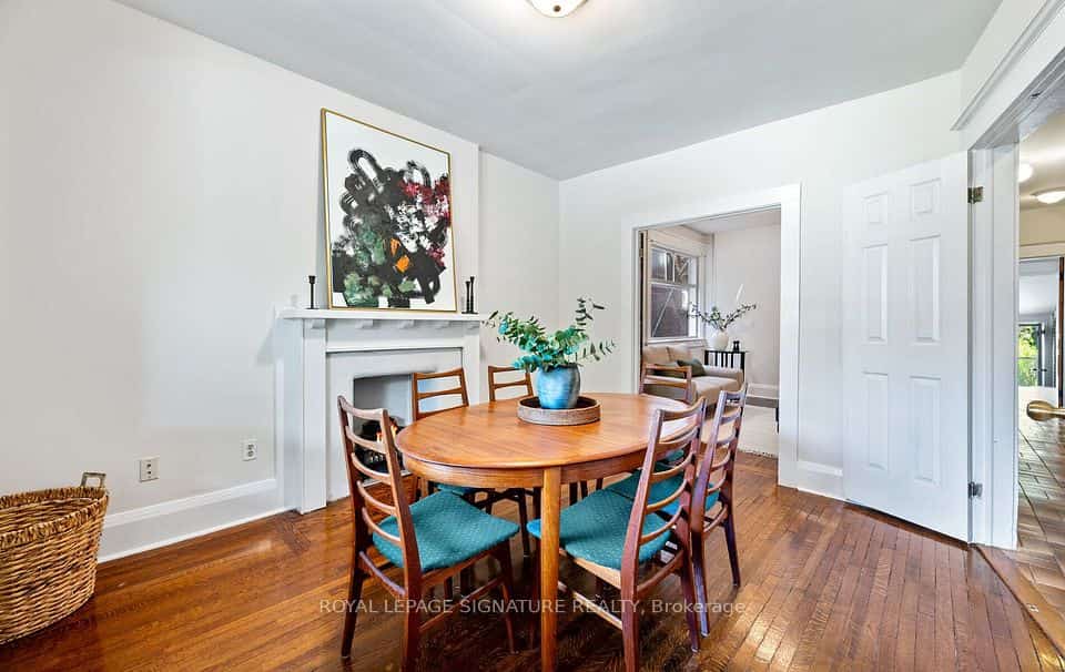 222 Melita Avenue, Toronto, ON M6G 2A2