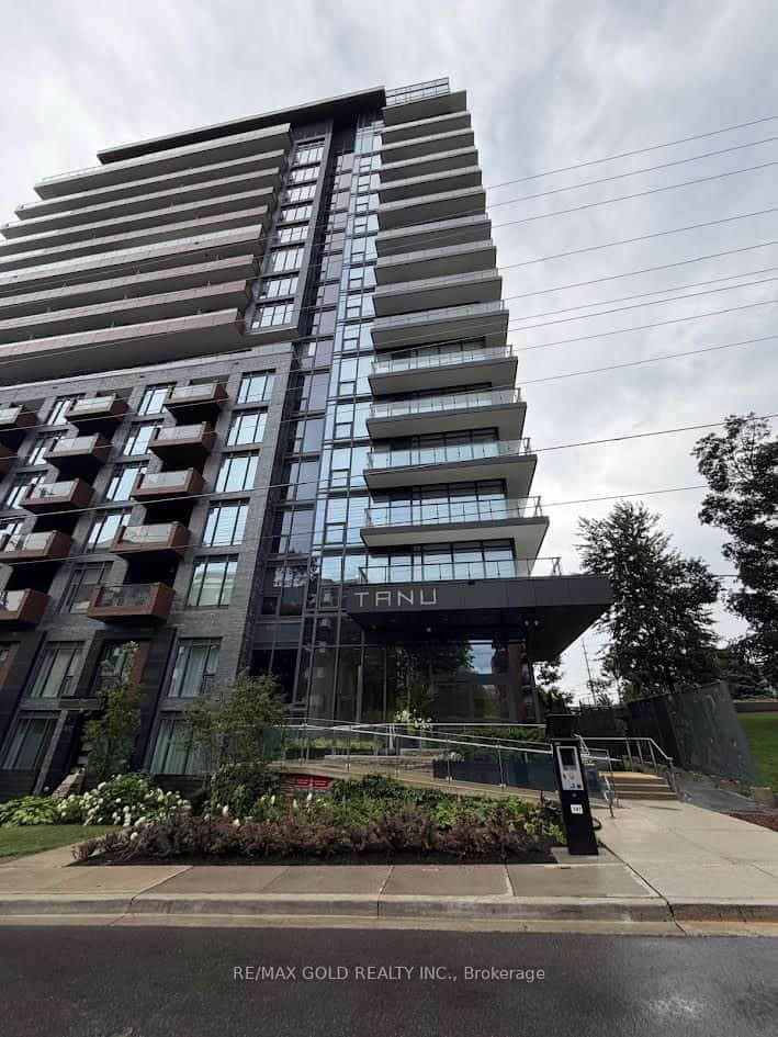 21 Park Street E #318, Mississauga, ON L5G 0C2