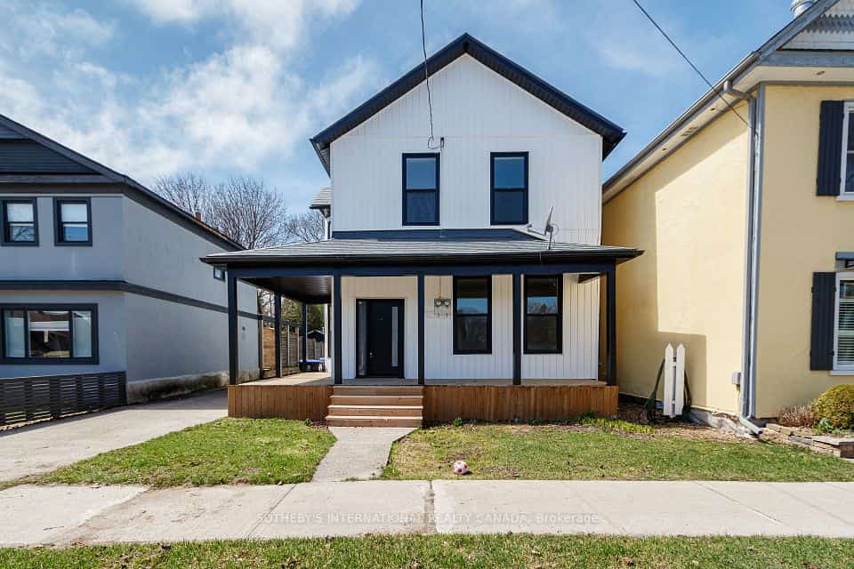 64 Birch Street, Collingwood, ON L9Y 2V1