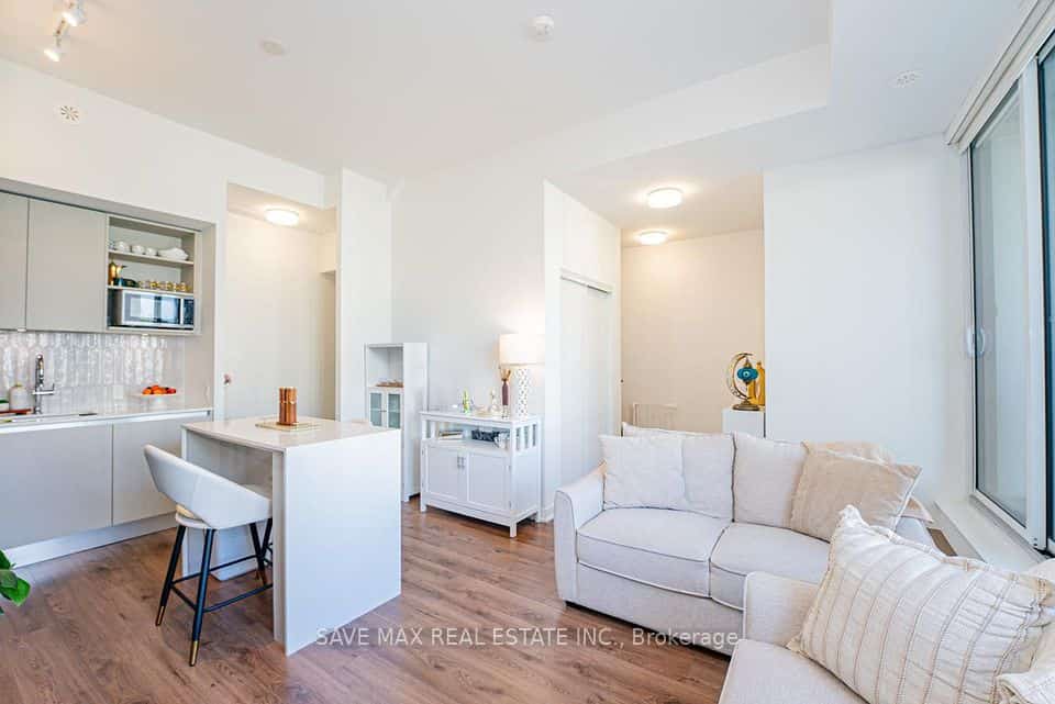 3020 Trailside Drive, Oakville