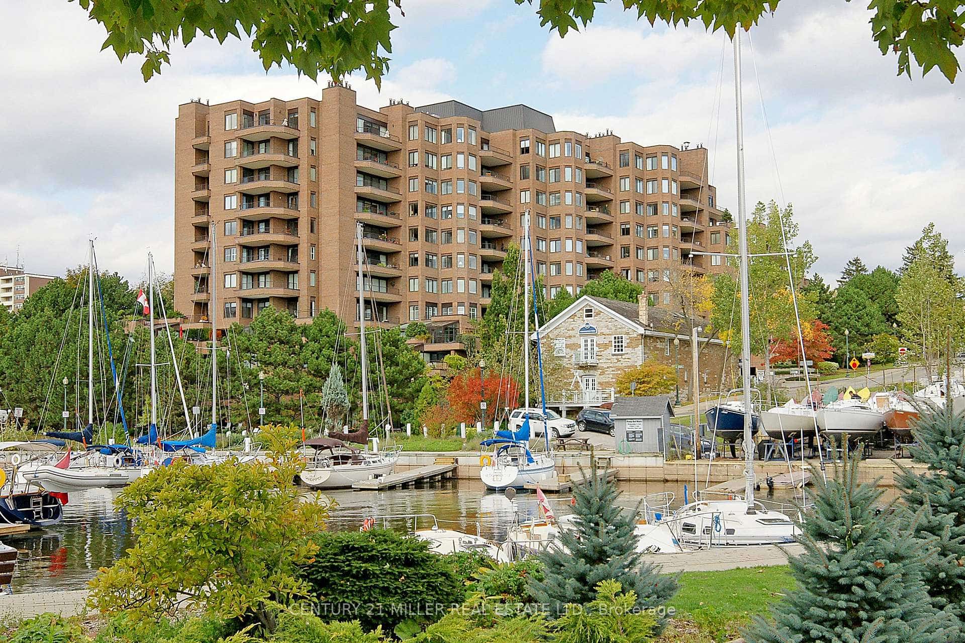 100 Lakeshore Road E #1105, Oakville, ON L6J 6M9