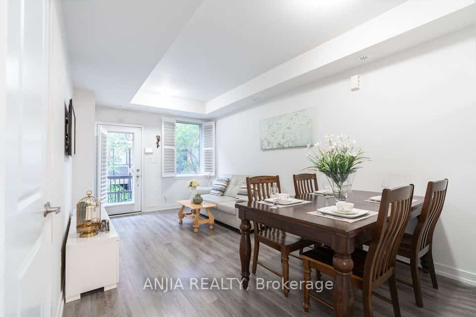 869 Wilson Avenue, Toronto