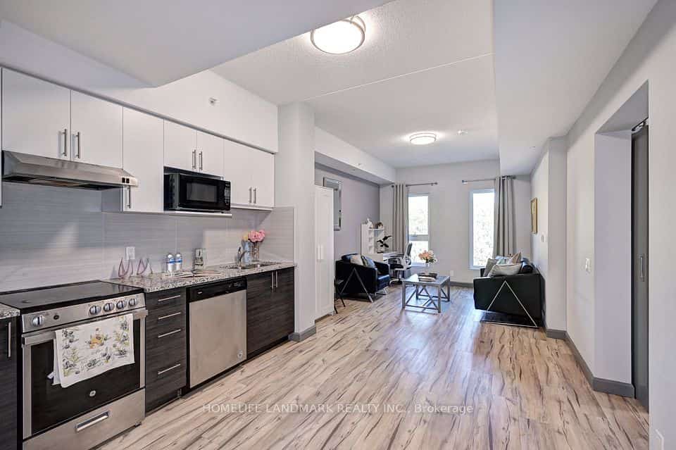 77 Leland Street E #301, Hamilton, ON L8S 3A1