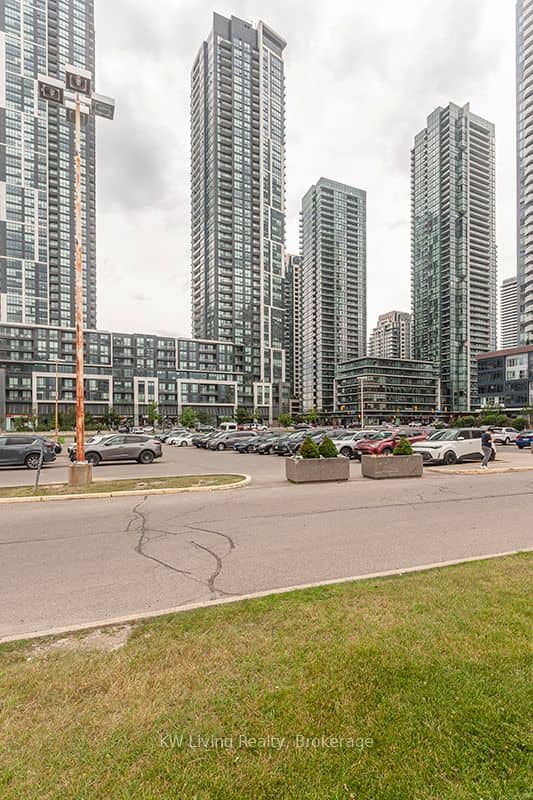 4065 Brickstone Mews, Mississauga