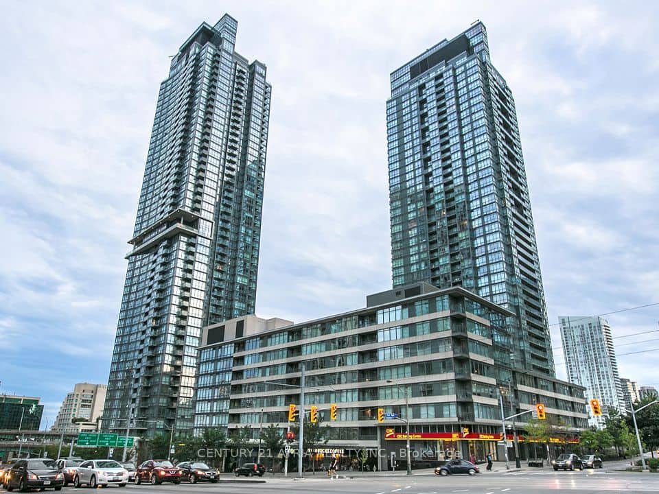 15 Brunel Court, Toronto