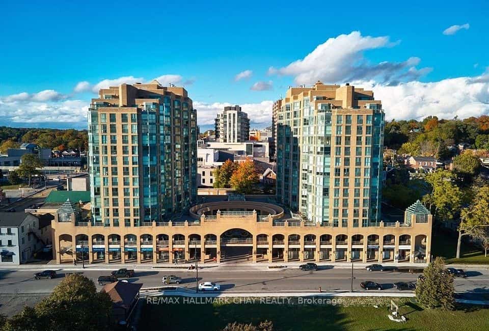 140 Dunlop Street E #1202, Barrie, ON L4M 6H9