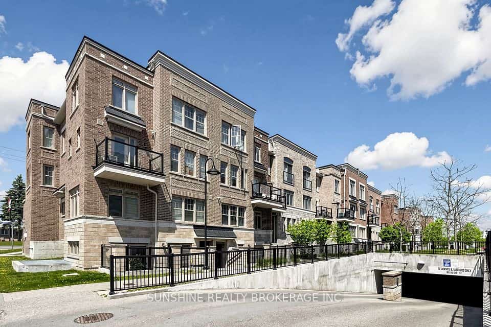 2335 Sheppard Avenue W, Toronto