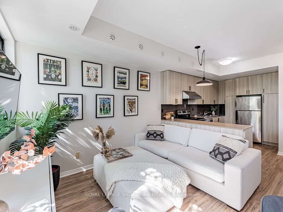 68 Winston Park Boulevard, Toronto