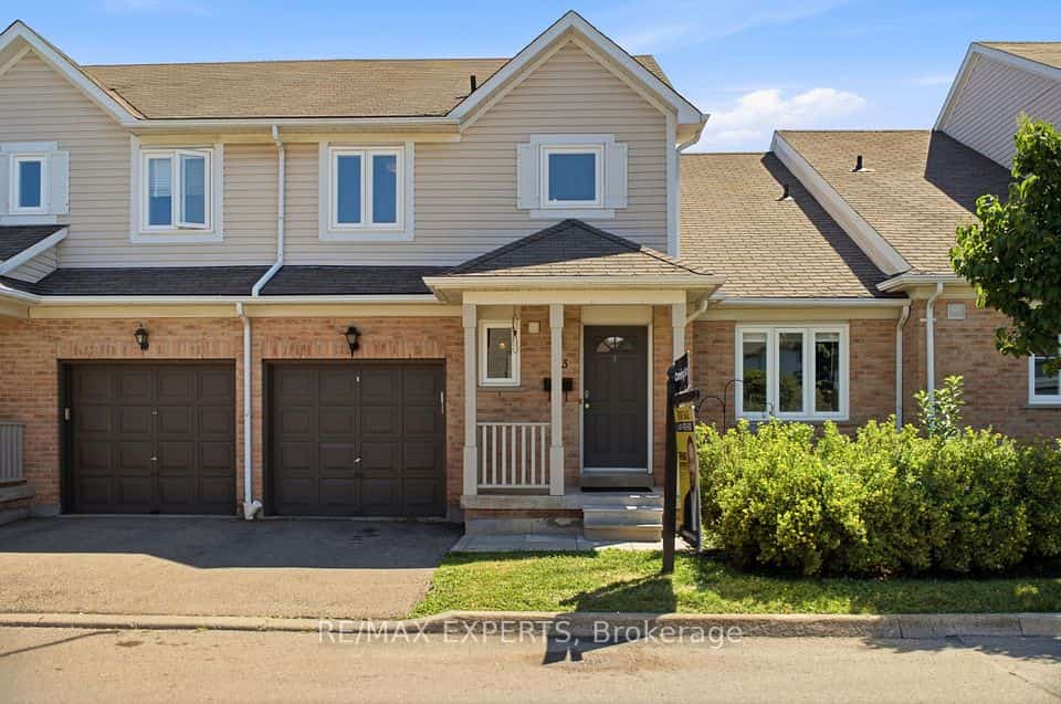 5910 Greensboro Drive #113, Mississauga, ON L5M 5Z6