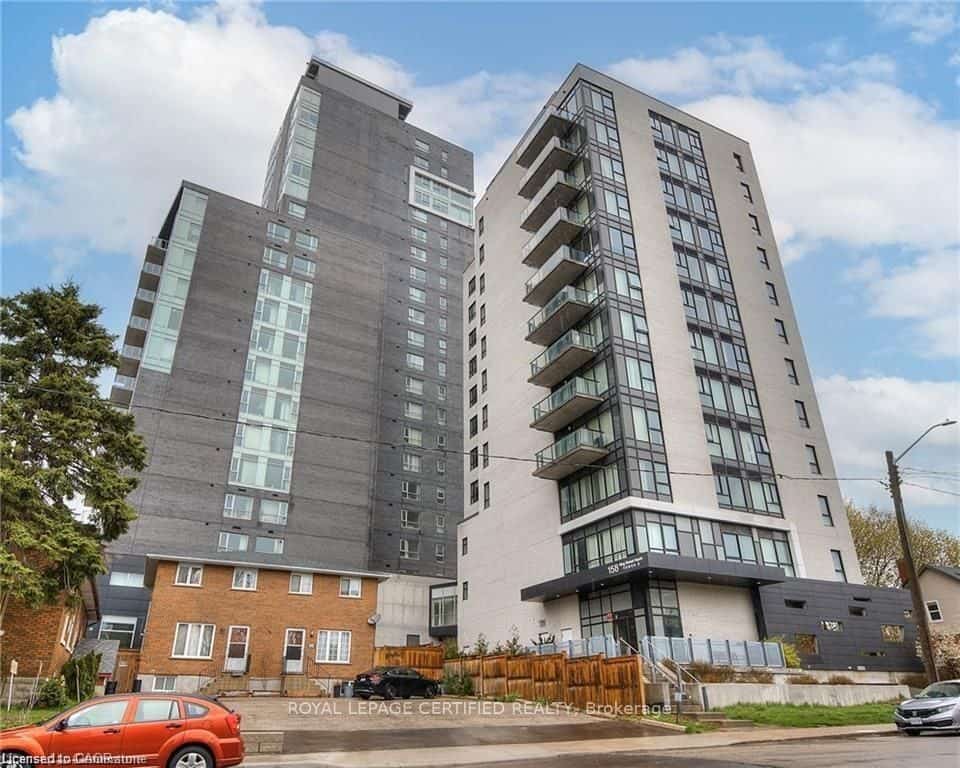 160 KING Street N #901, Waterloo, ON N2J 2Y2