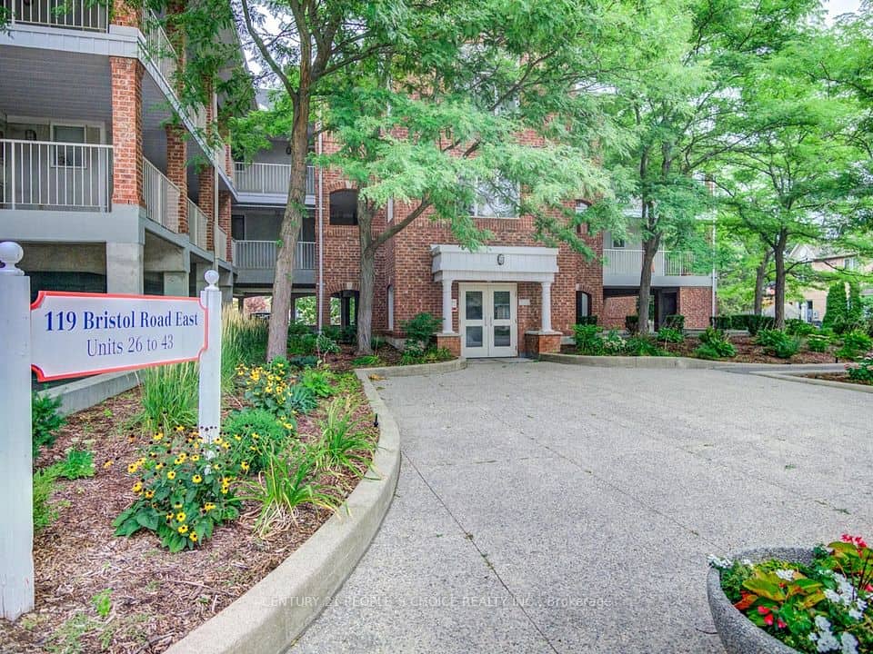 119 Bristol Road E, Mississauga