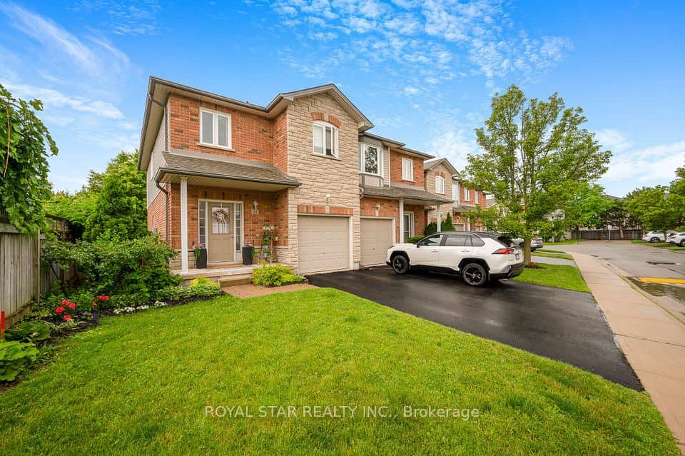 2229 Walkers Line, Burlington