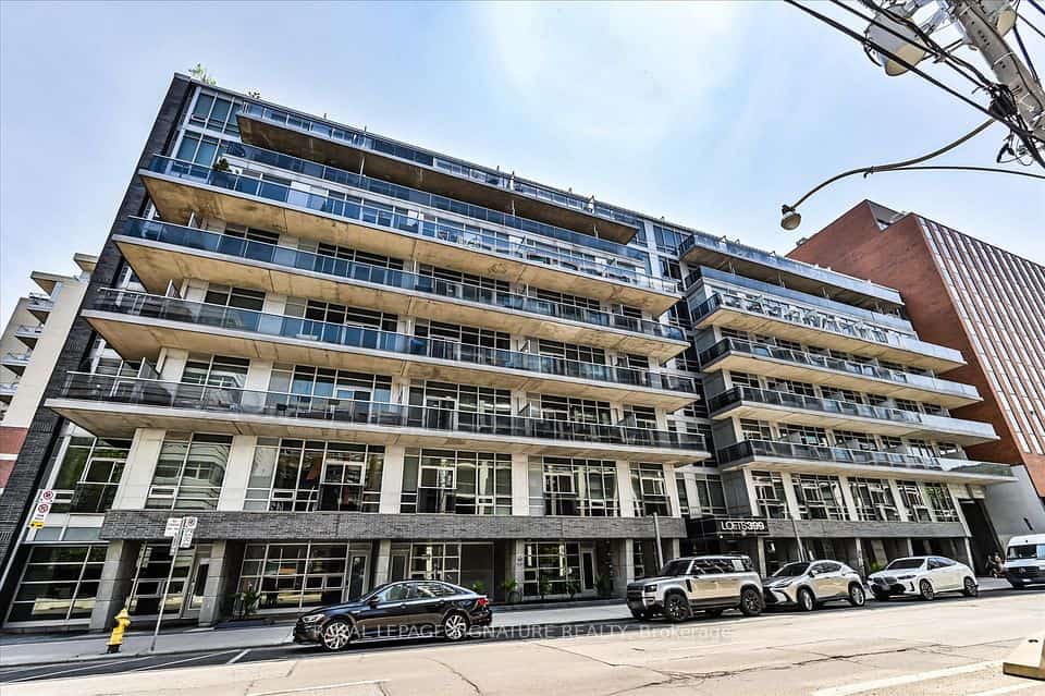 399 Adelaide Street W #420, Toronto, ON M5V 1S4