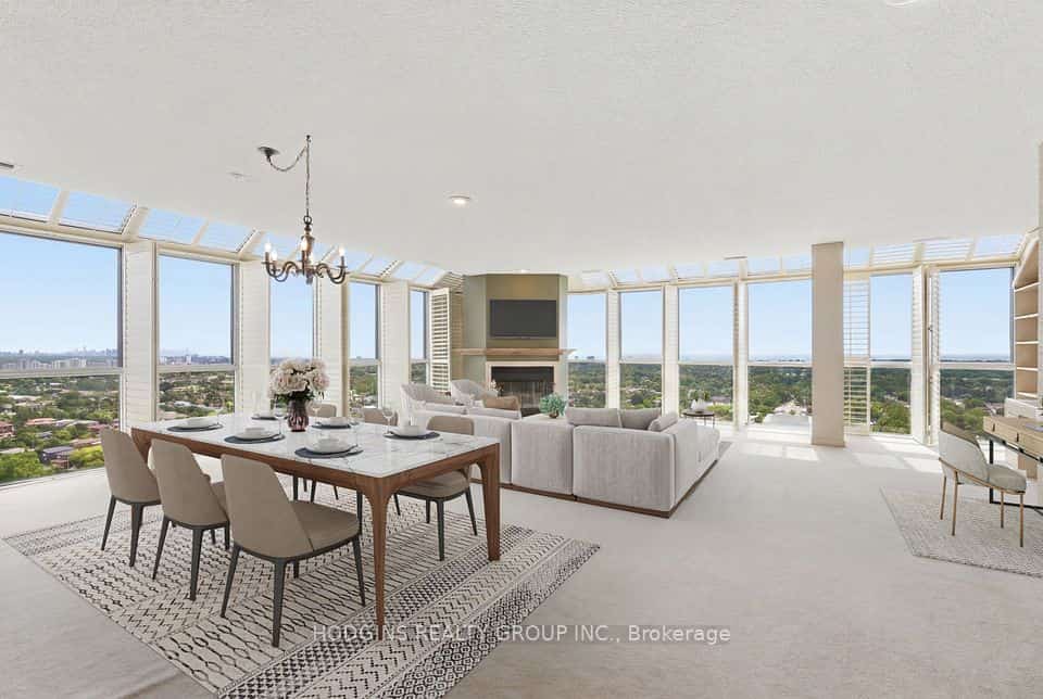 880 Dundas Street W #PH5, Mississauga, ON L5C 4H3