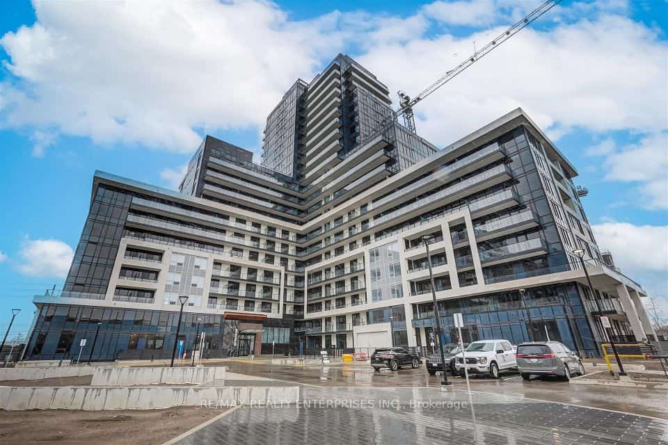 3220 William Coltson Avenue #703, Oakville, ON L6H 7X9