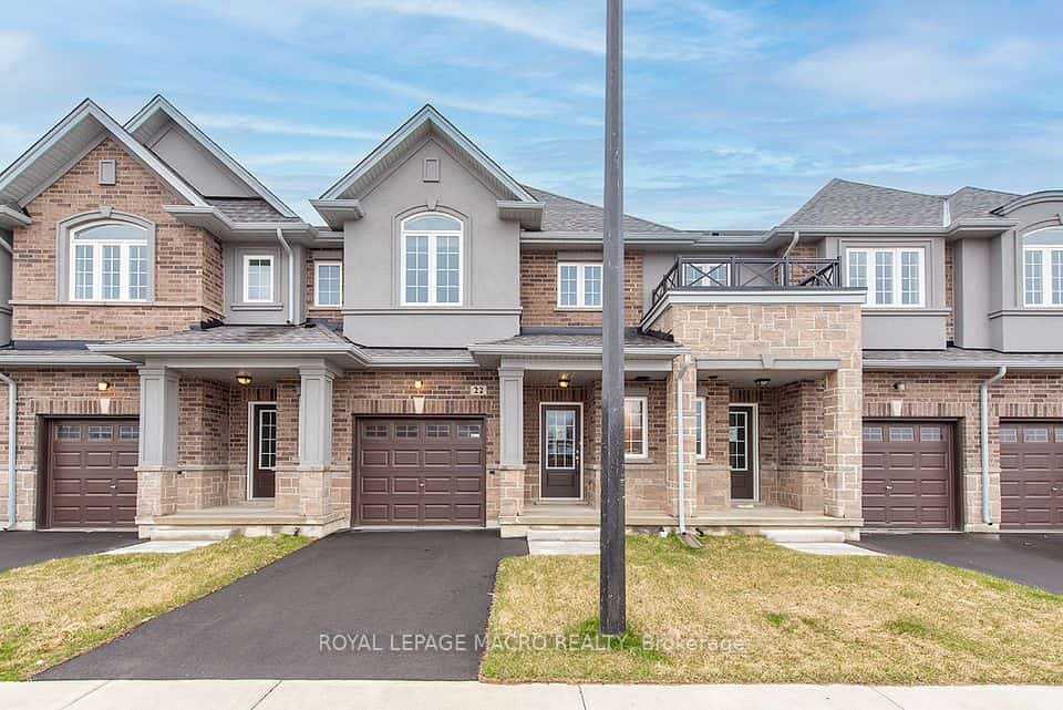 22 Linden Park Lane, Hamilton, ON L9A 1Y1