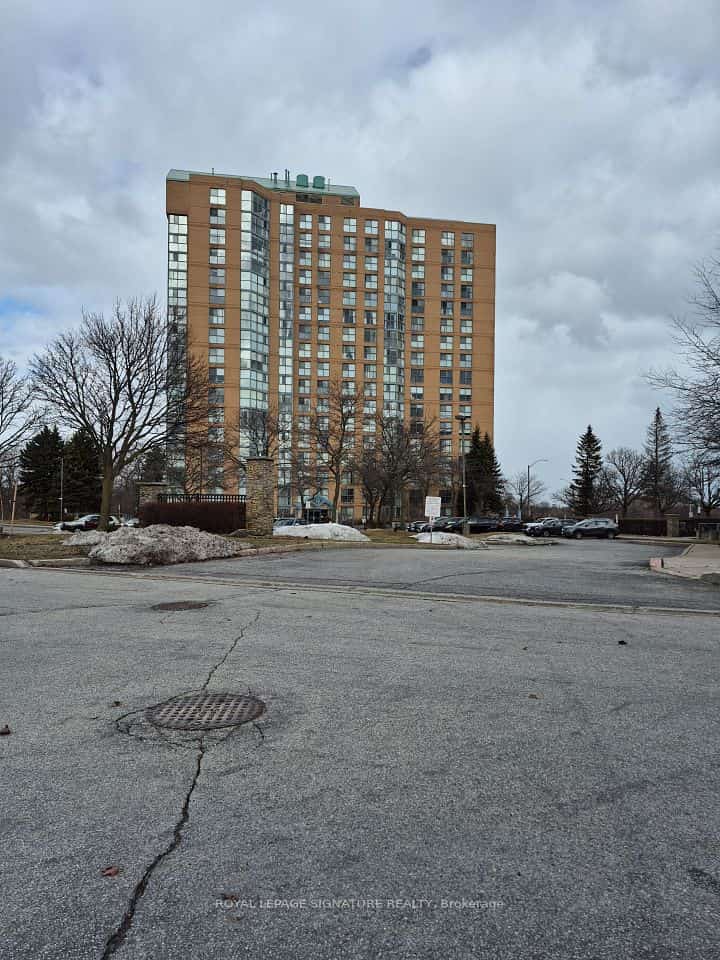 90 Dale Avenue #1607, Toronto, ON M1J 3N4