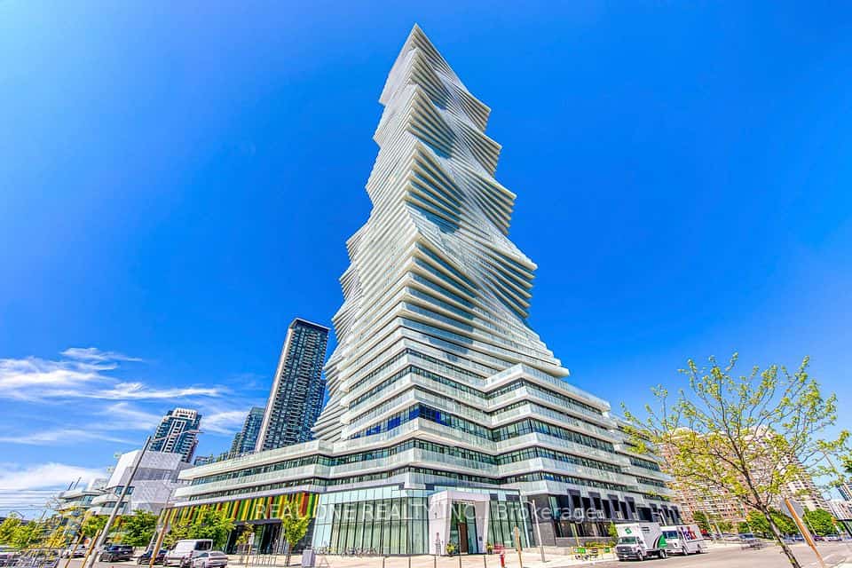 3883 Quartz Road #6015, Mississauga, ON L5B 0M4