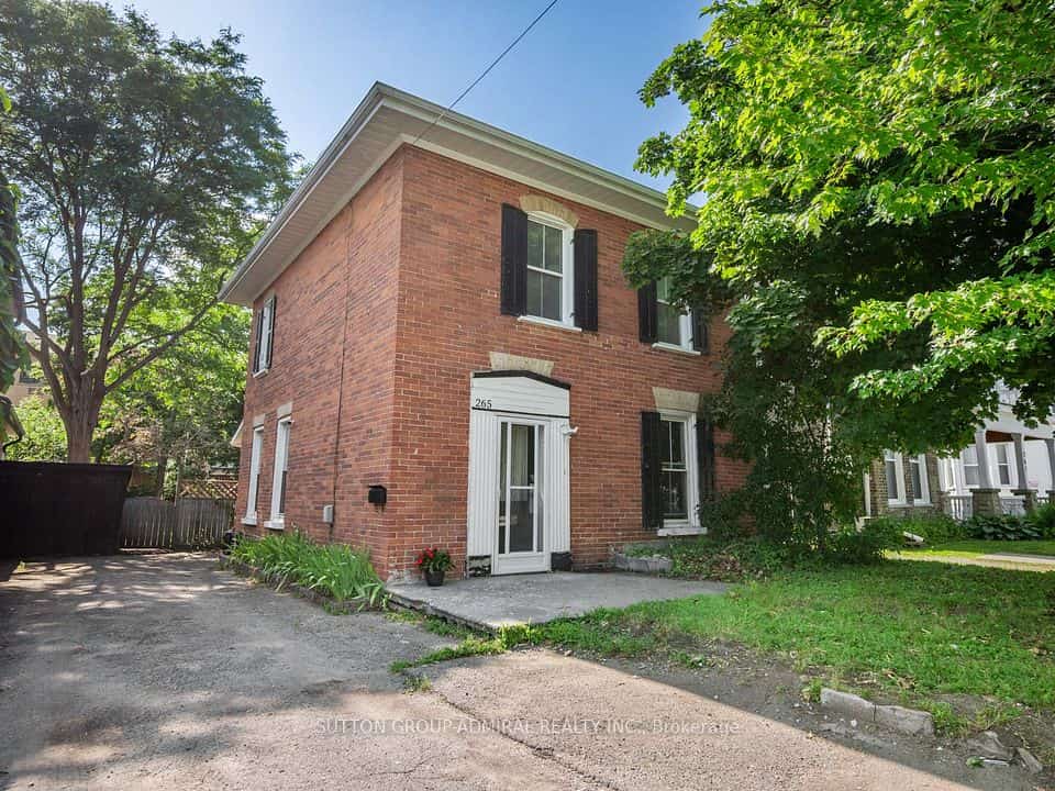 265 Stewart Street, Peterborough, ON K9J 3M8