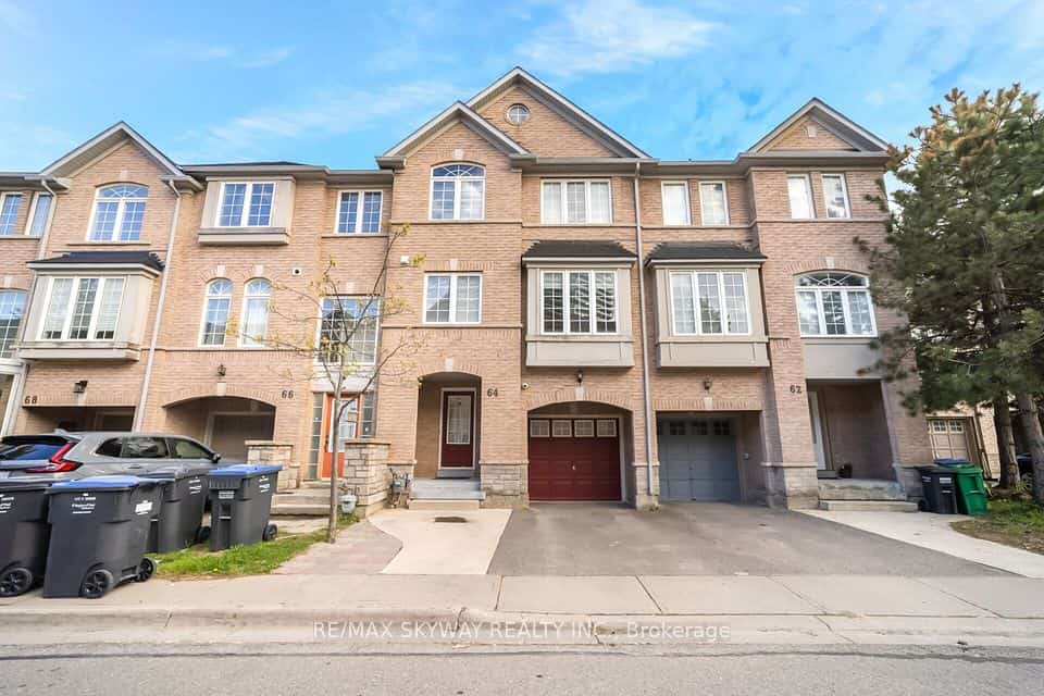 64 Bernard Avenue, Brampton, ON L6Y 5S4