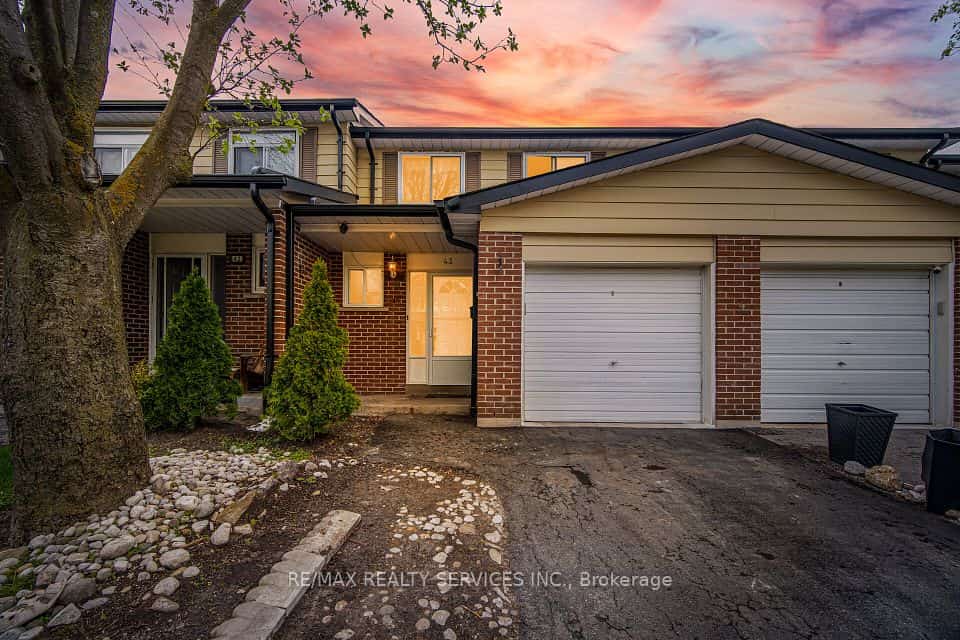43 Vodden Court #47, Brampton, ON L6V 2V7