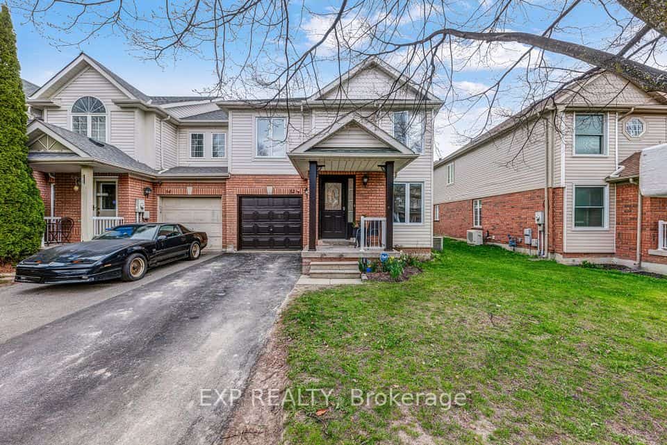52 Glasgow Crescent, Georgina, ON L4P 4B3