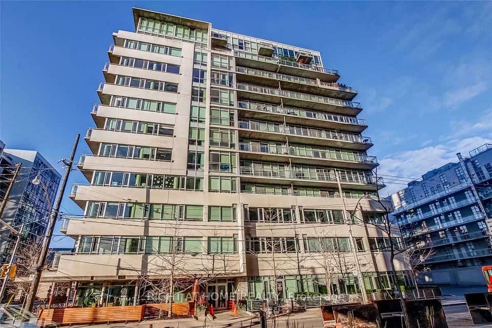 38 Niagara Street #304, Toronto, ON M5V 3X1