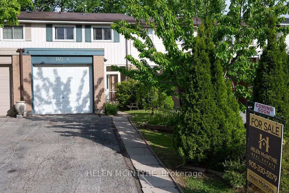 140 Ripley Court #4, Oakville, ON L6H 1H1
