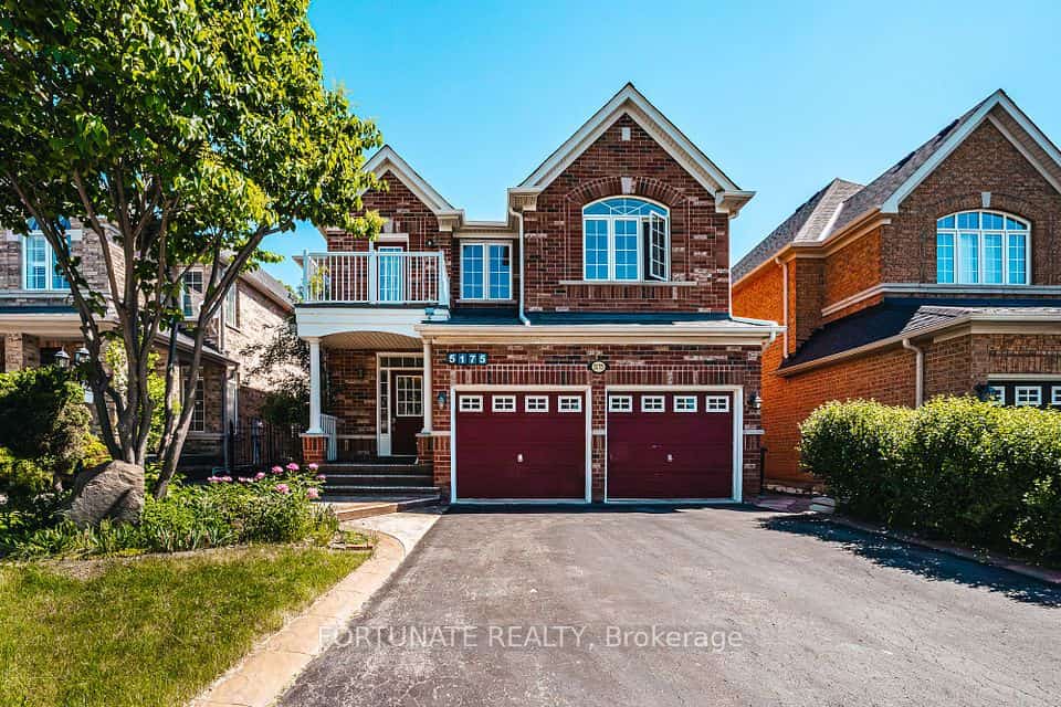 5175 Misty Pine Crescent, Mississauga, ON L5M 8B9