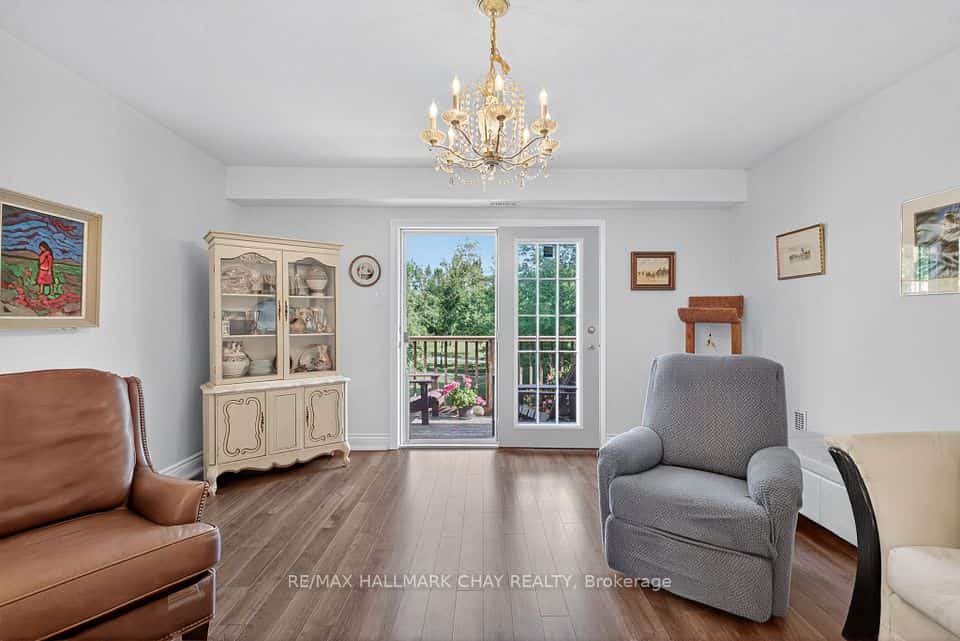 222 Steel Street #10, Barrie, ON L4M 2G9