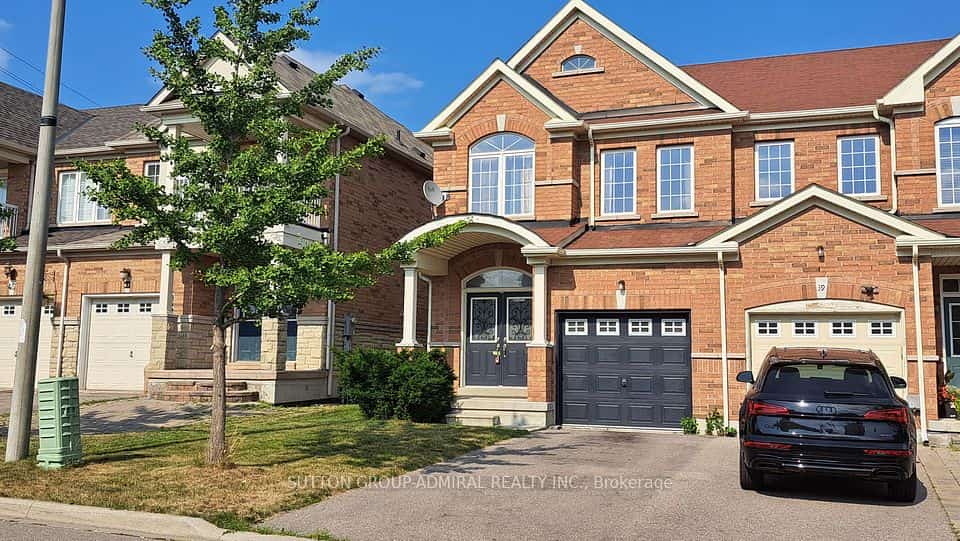 41 Big Hill Crescent, Vaughan, ON L6A 4S1