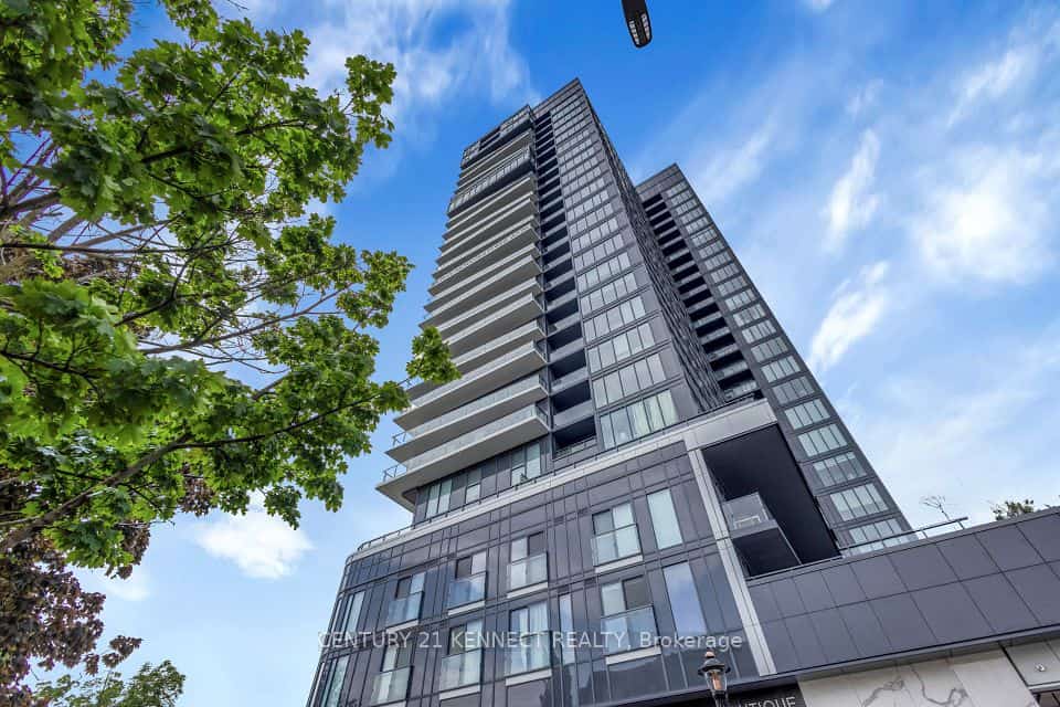 370 Martha Street #2004, Burlington, ON L7R 0G9
