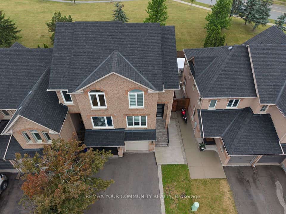 40 Tania Crescent, Vaughan, ON L6A 2M8