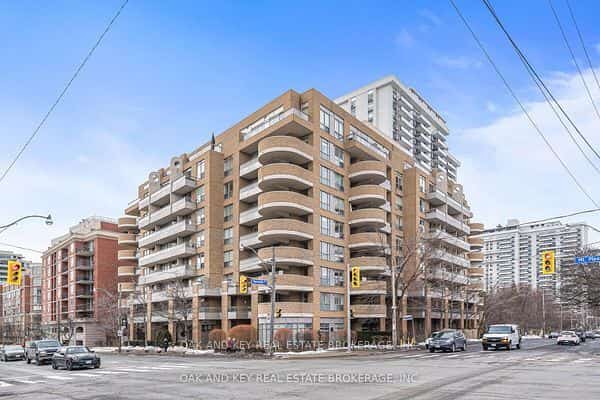 245 Davisville Avenue #613, Toronto, ON M4S 3H4