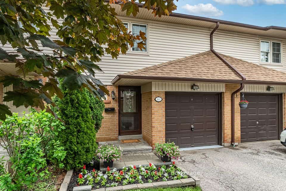 2120 RATHBURN Road E #161, Mississauga, ON L4W 2S8