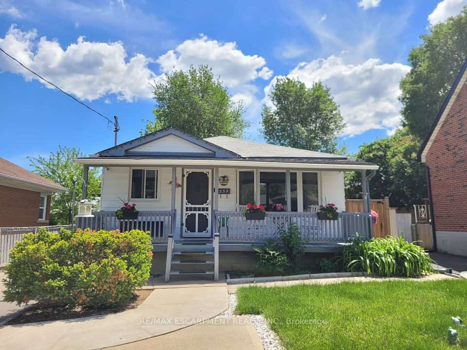 239 WEST 18TH Street, Hamilton, ON L9C 4H1
