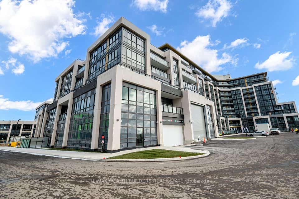 405 Dundas Street W #705, Oakville, ON L6M 4M2