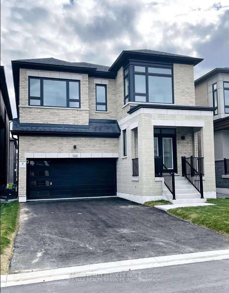 169 Wesmina Avenue, Whitchurch-Stouffville, ON L4A 5A2