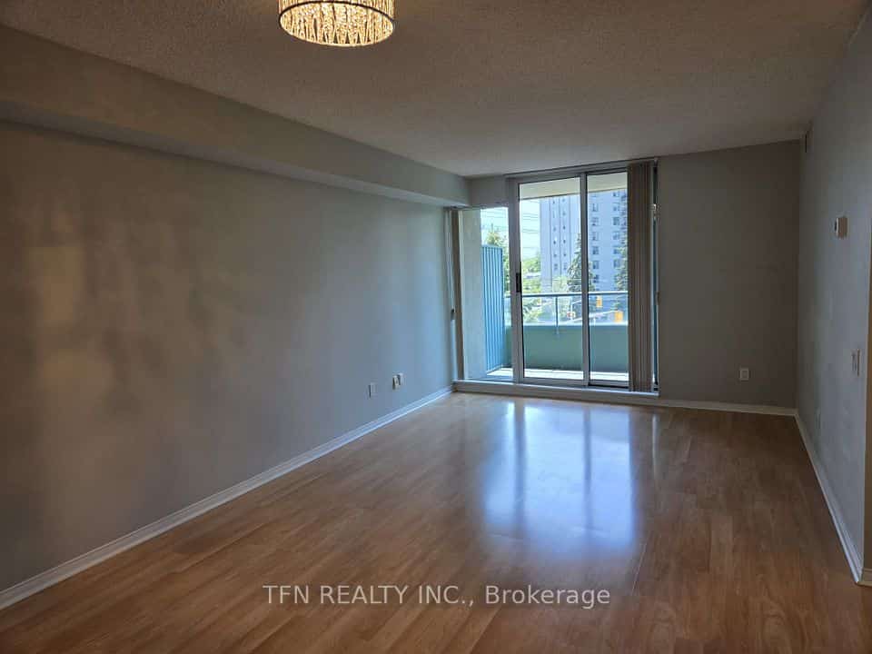 1 Emerald Lane #309, Vaughan, ON L4J 8N2