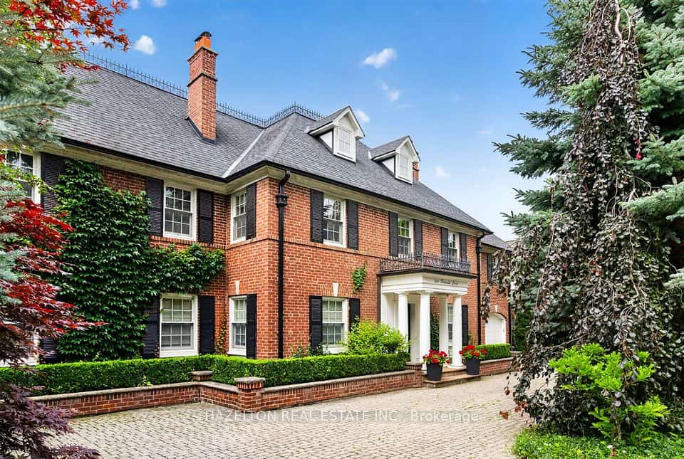 246 Riverside Drive, Toronto, ON M6S 4A9