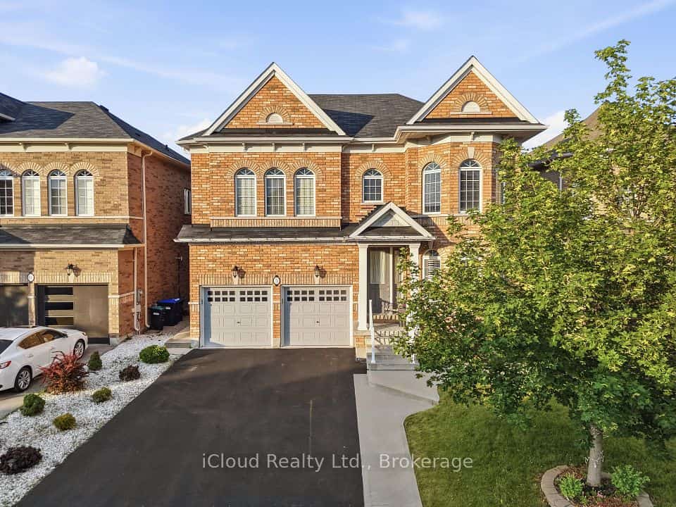 5 Leith Drive, Bradford West Gwillimbury, ON L3Z 0G5