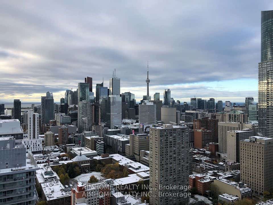 403 Church Street #4013, Toronto, ON M4Y 2C2