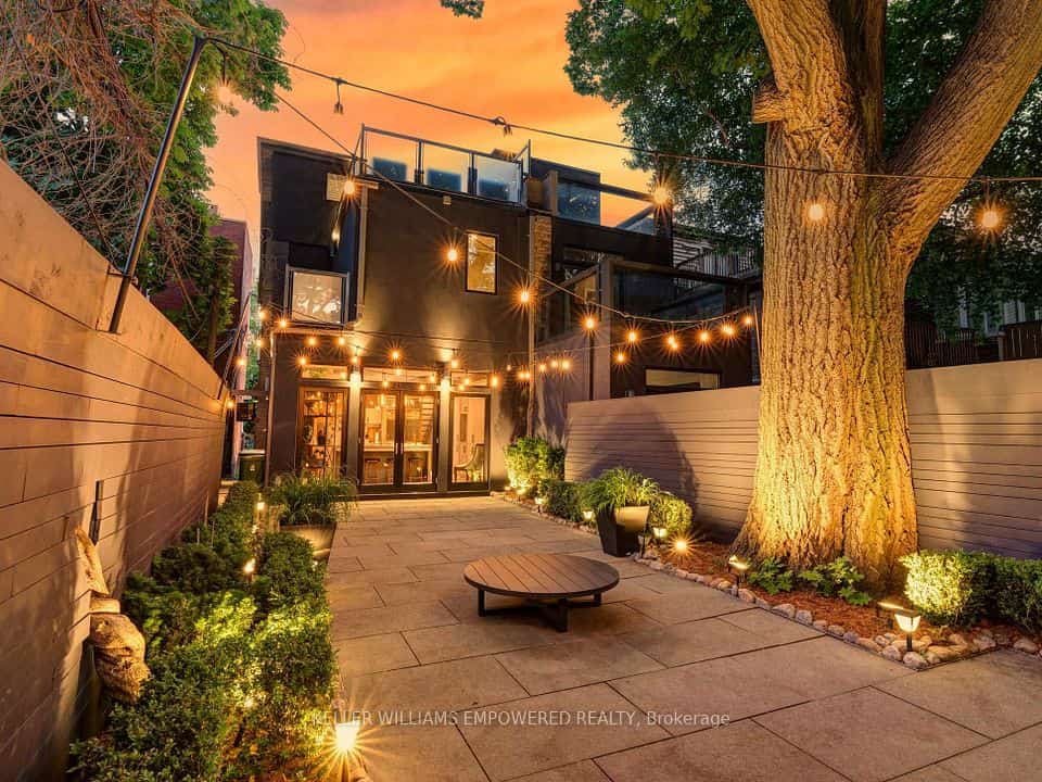10 Webster Avenue, Toronto, ON M5R 1N7