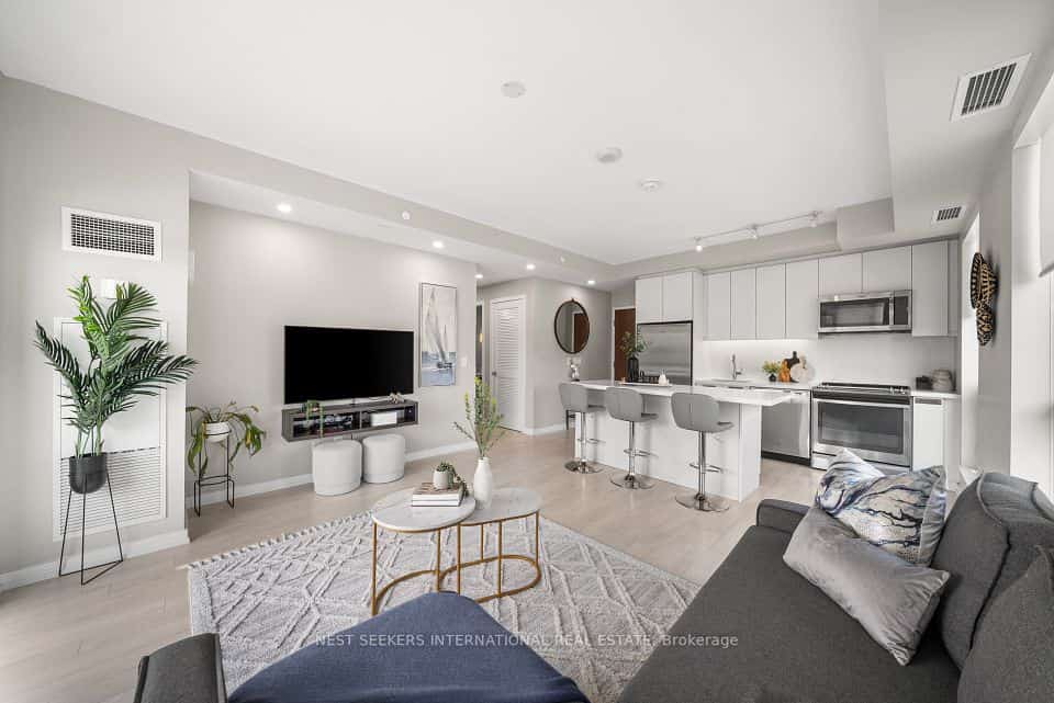 241 Sea Ray Avenue #A213, Innisfil, ON L9S 2P7
